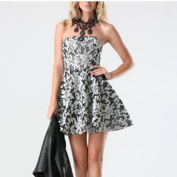 Bebe women's black and white textured sequin fit & flare mini cocktail dress 00 - Picture 14 of 15